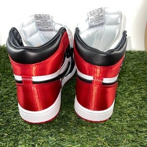 Nike Air Jordan 1 High Satin Red Toe Women 9